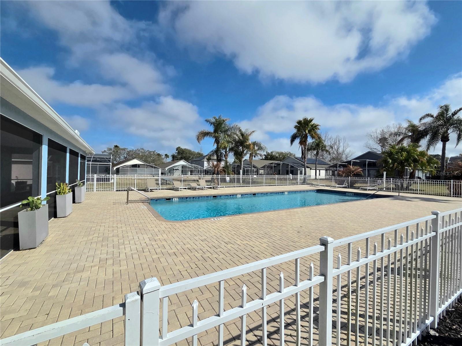 Image 28 of 29 For 159 Grosvenor Loop