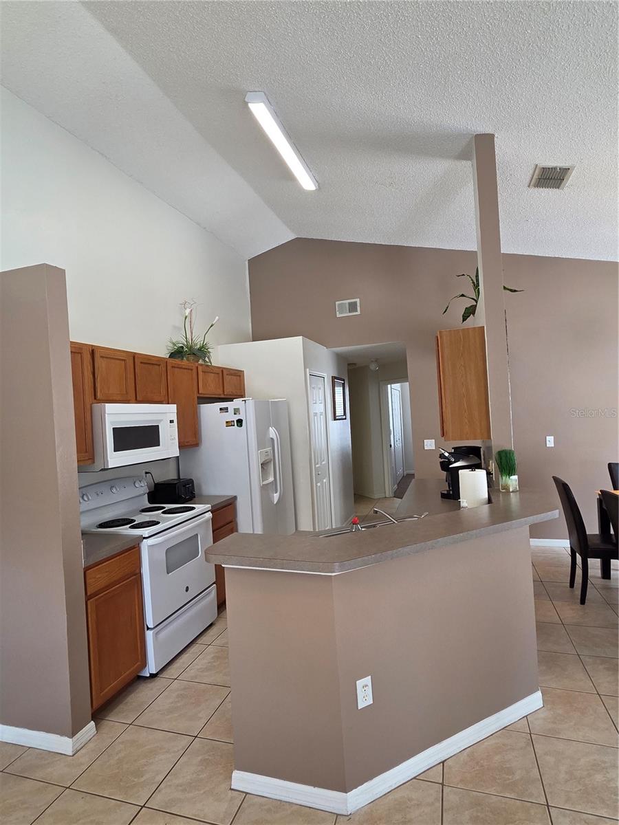 Image 5 of 29 For 159 Grosvenor Loop