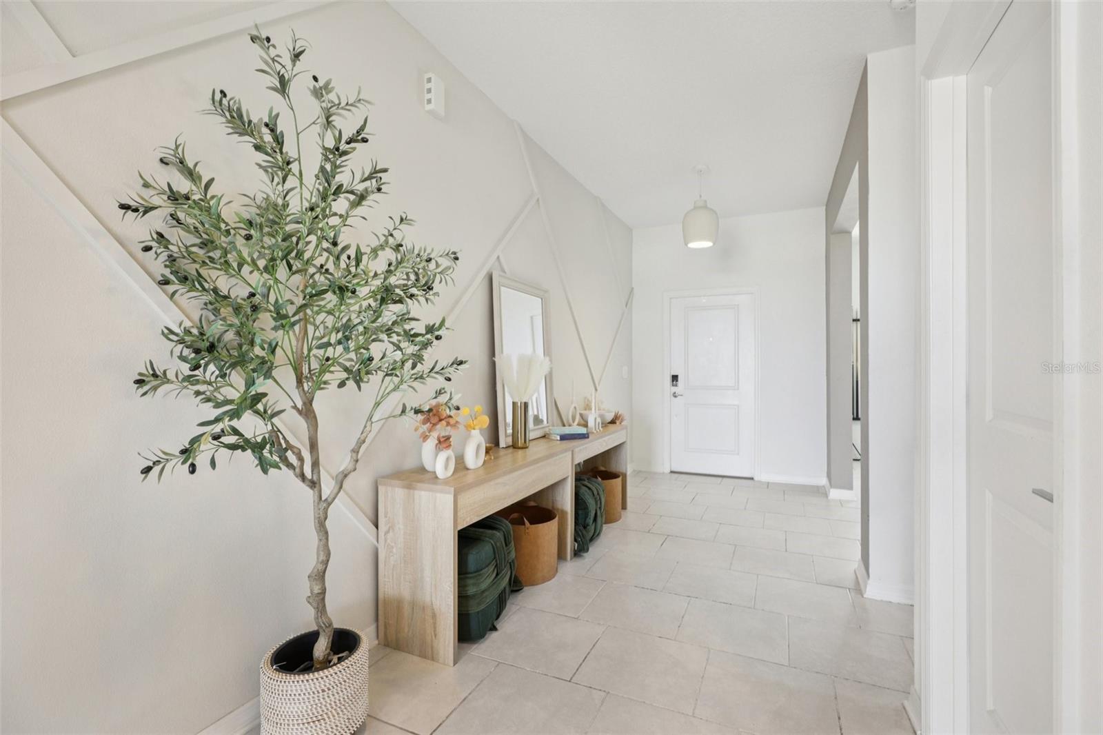 Image 10 of 81 For 4106 Conjunction Way