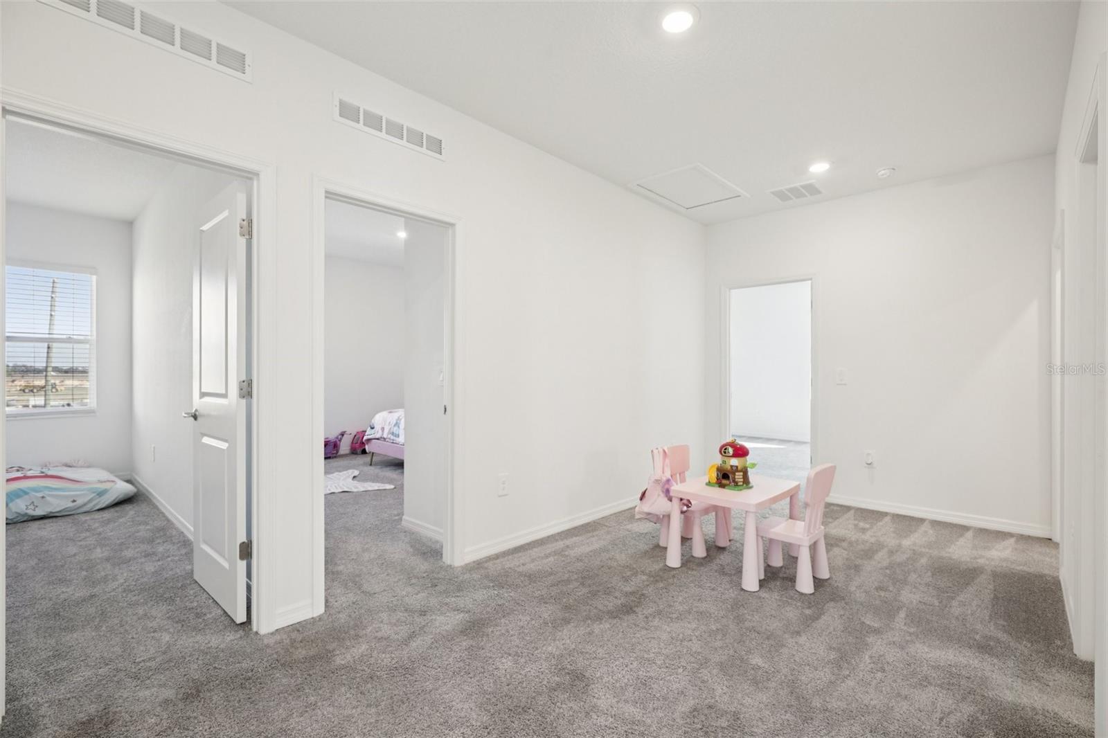 Image 34 of 81 For 4106 Conjunction Way