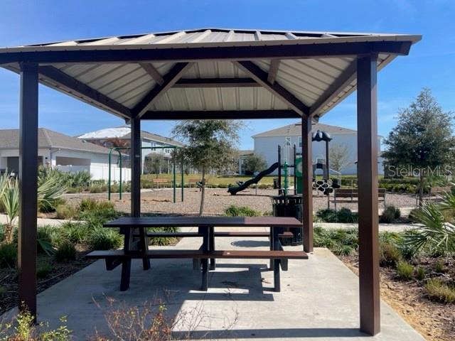 Image 43 of 43 For 2210 Lovely Lane