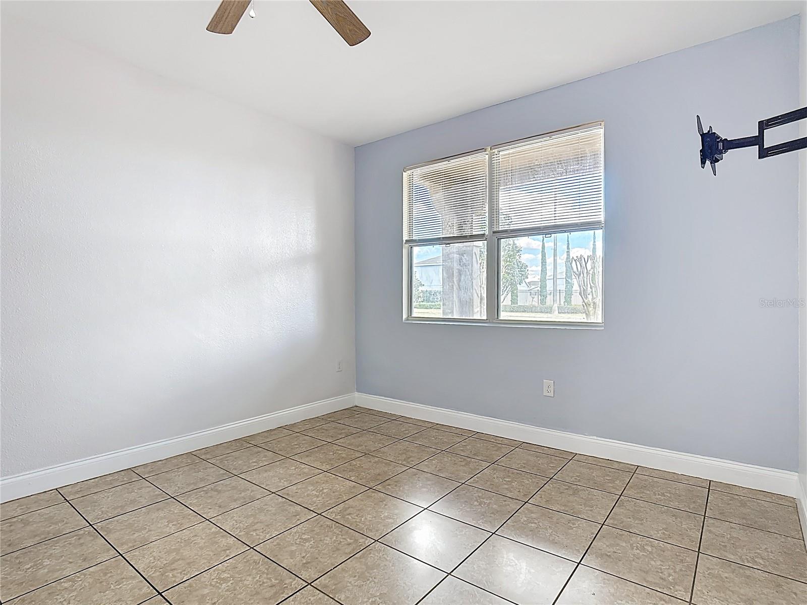 Image 24 of 58 For 2380 Bella Vista Drive