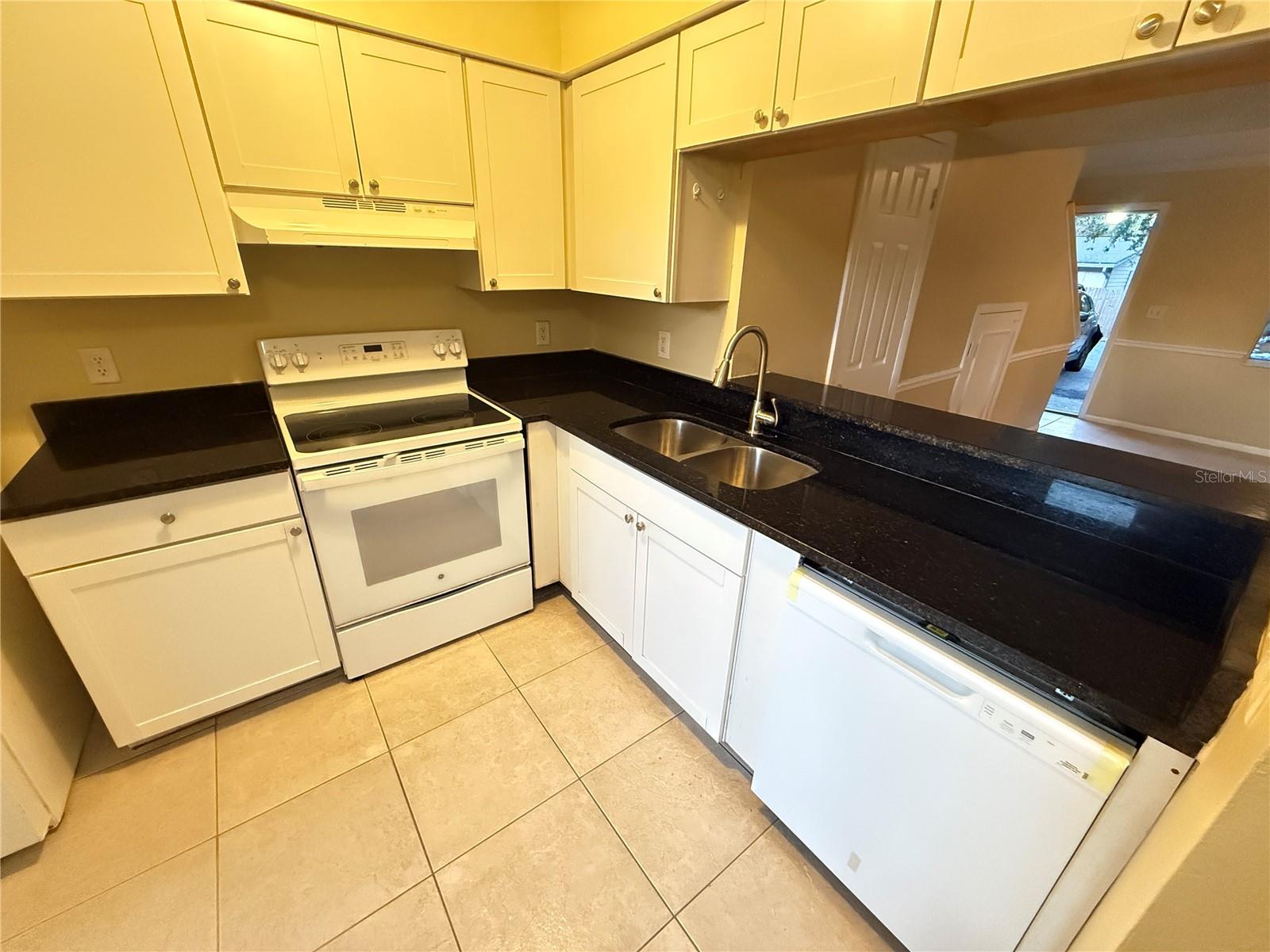 Image 8 of 14 For 209 Moss Road 209