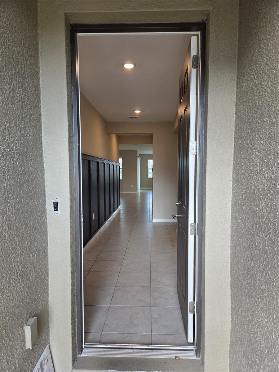 Image 13 of 41 For 2816 Neverland Drive