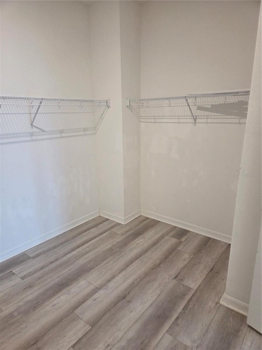 Image 35 of 41 For 2816 Neverland Drive