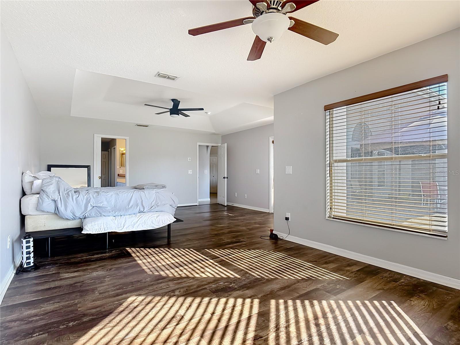 Listing photo id 14 for 1024 Seneca Trail