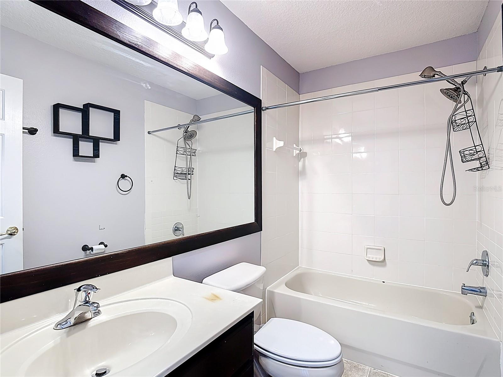 Listing photo id 19 for 1024 Seneca Trail