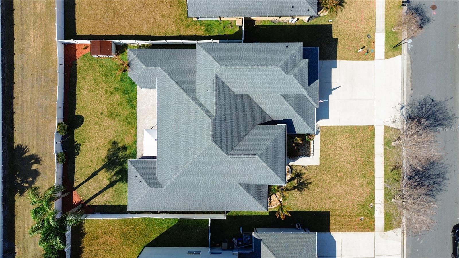 Listing photo id 34 for 1024 Seneca Trail