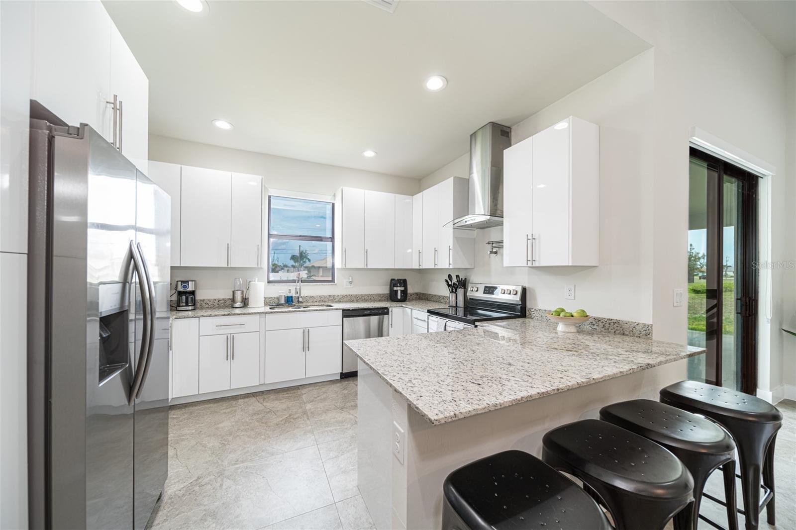 Image 11 of 28 For 1608 38th Avenue