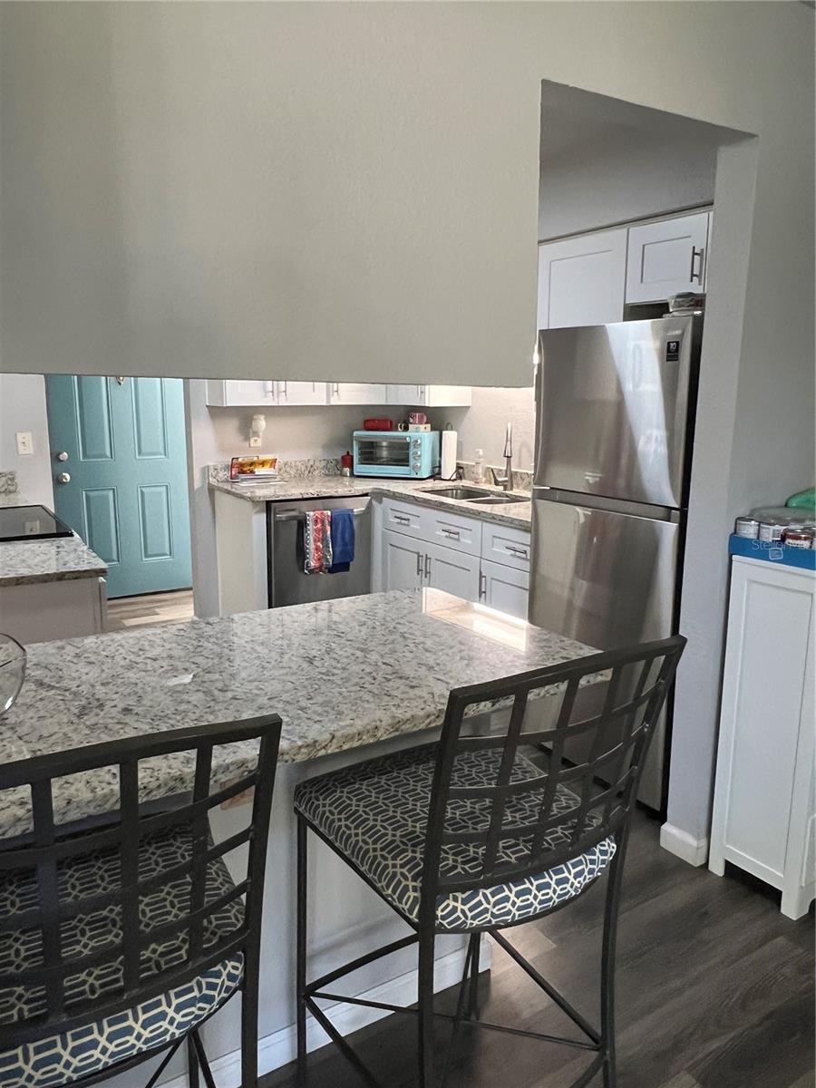 Image 4 of 14 For 4415 Semoran Boulevard 4