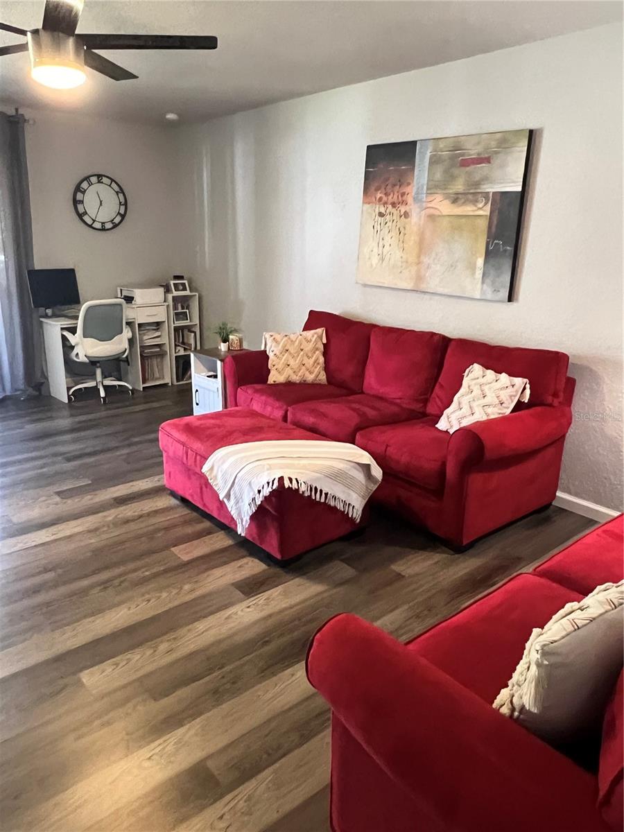 Image 8 of 14 For 4415 Semoran Boulevard 4