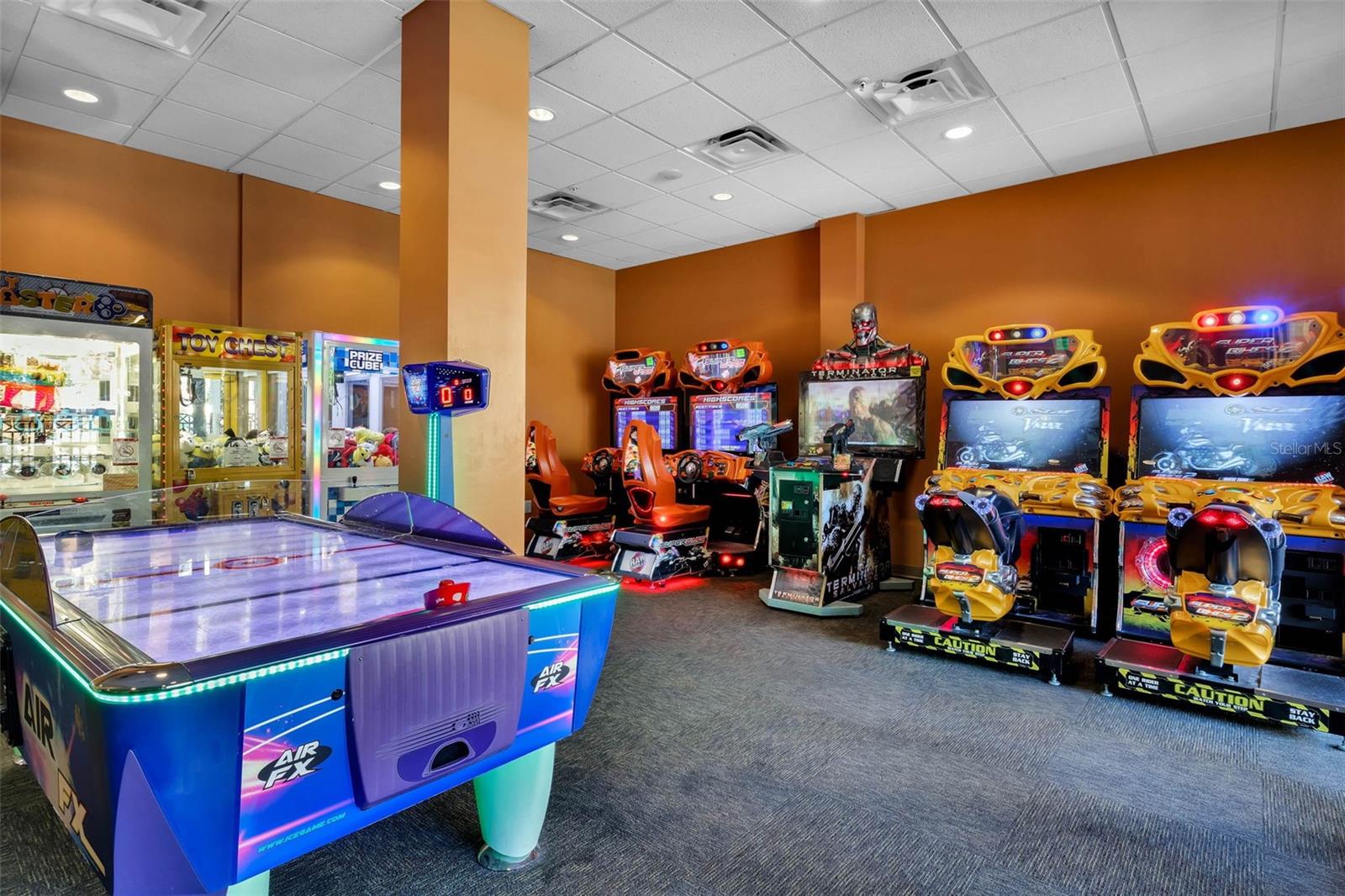 Image 31 of 53 For 12527 Floridays Resort Drive 601e