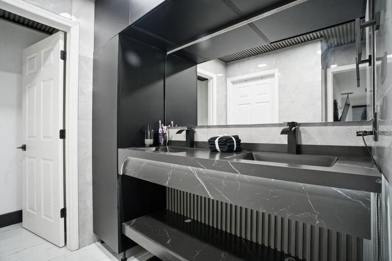 Image 18 of 57 For 2043 Rainier Drive