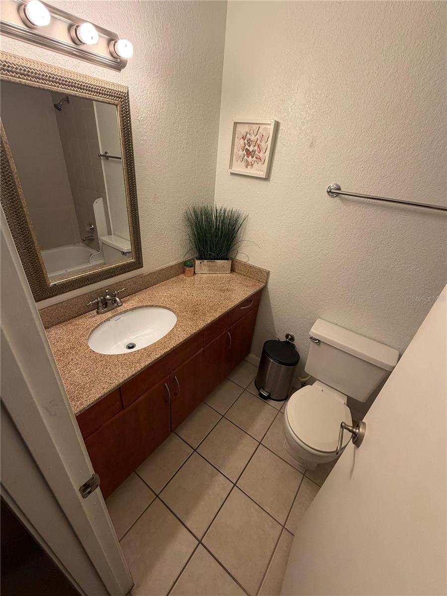 Image 12 of 17 For 11514 Westwood Boulevard 418