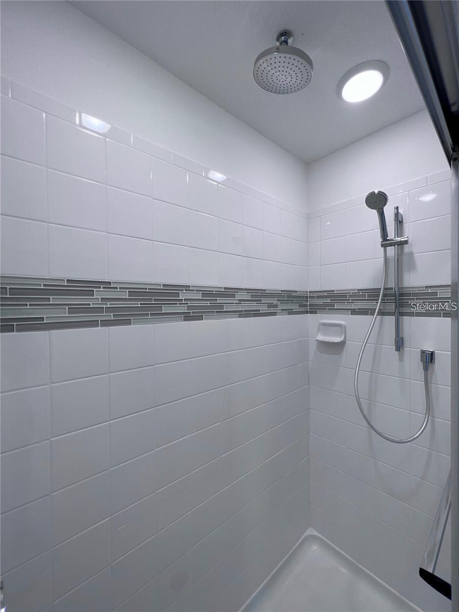 Image 11 of 20 For 1222 Sand Torch Circle