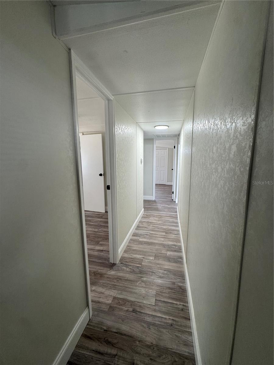 Image 21 of 33 For 5035 Southshore Drive