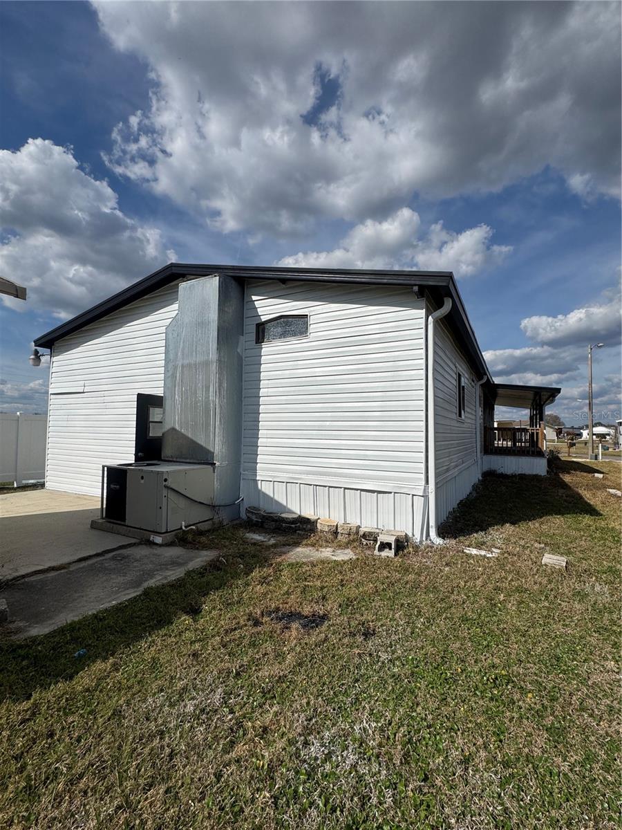 Image 31 of 33 For 5035 Southshore Drive