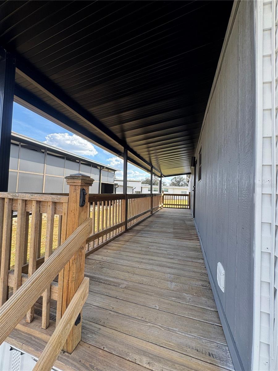 Image 4 of 33 For 5035 Southshore Drive