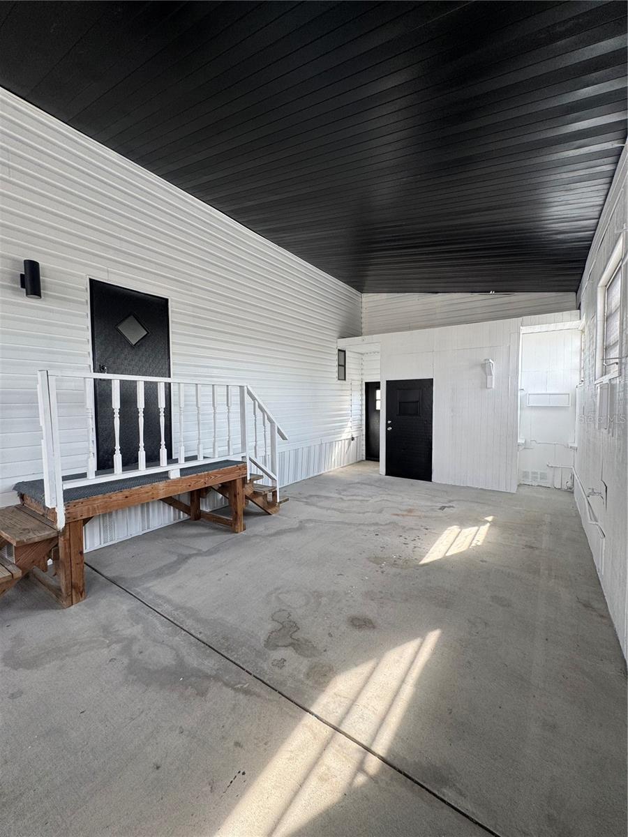 Image 5 of 33 For 5035 Southshore Drive