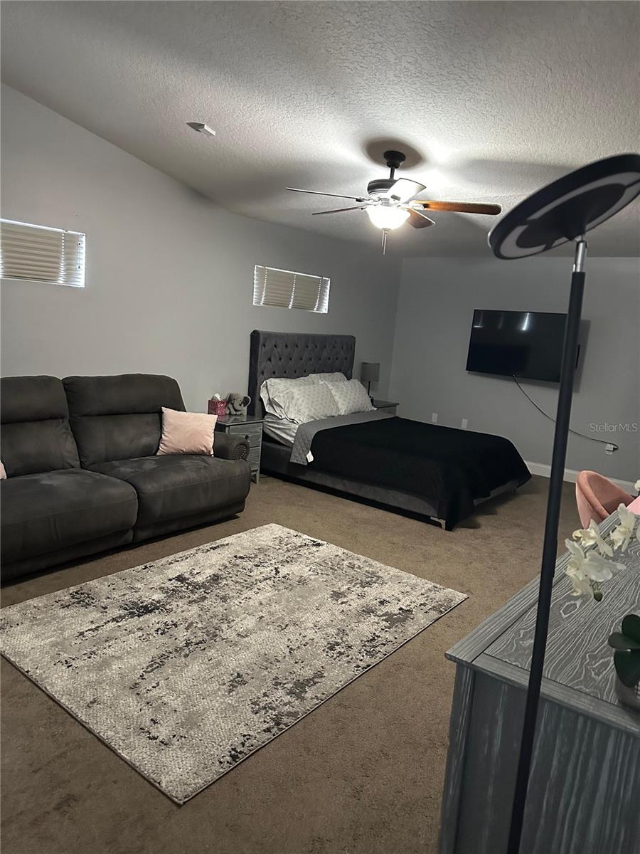 Image 34 of 41 For 5719 Sweetheart Court