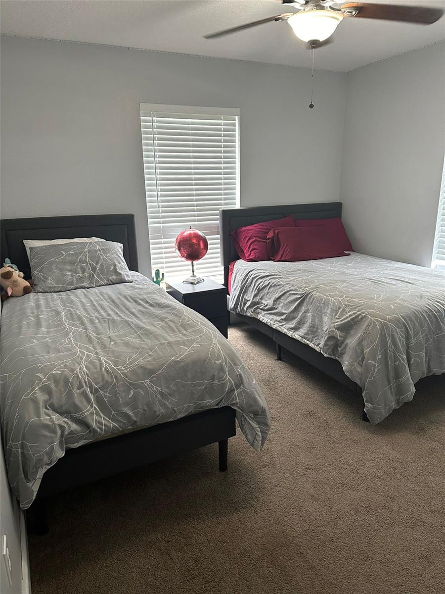 Image 39 of 41 For 5719 Sweetheart Court