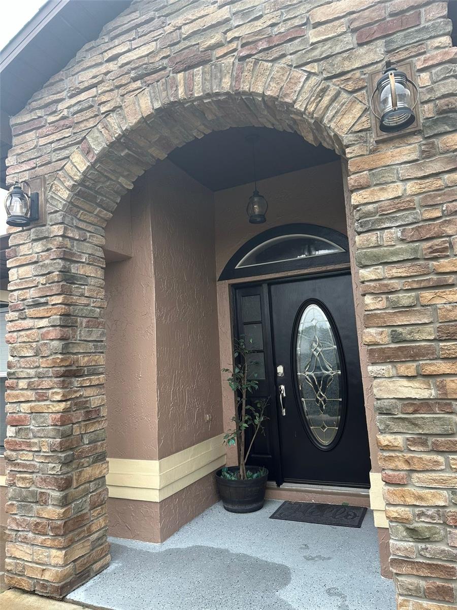 Image 9 of 41 For 5719 Sweetheart Court