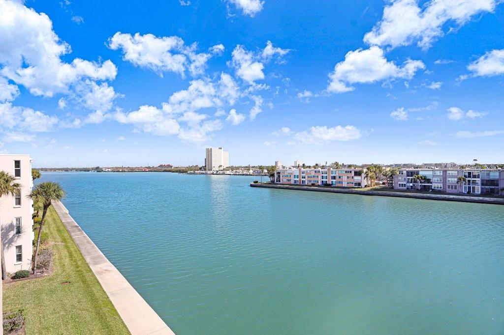 Image 44 of 59 For 7625 Sun Island Drive S 406