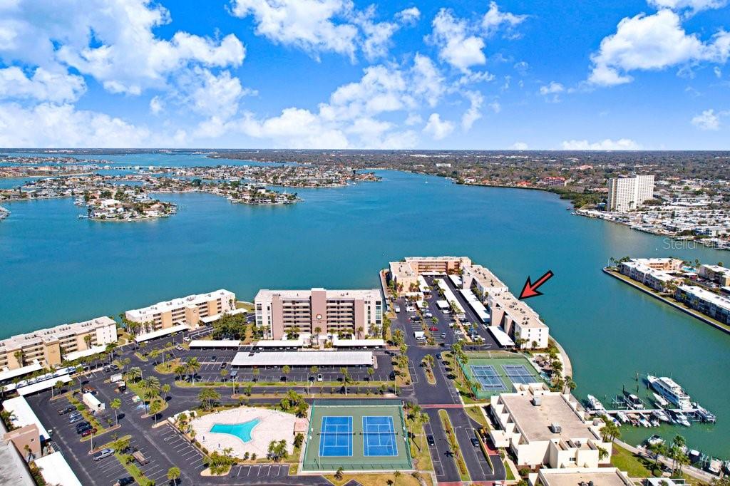 Image 52 of 59 For 7625 Sun Island Drive S 406