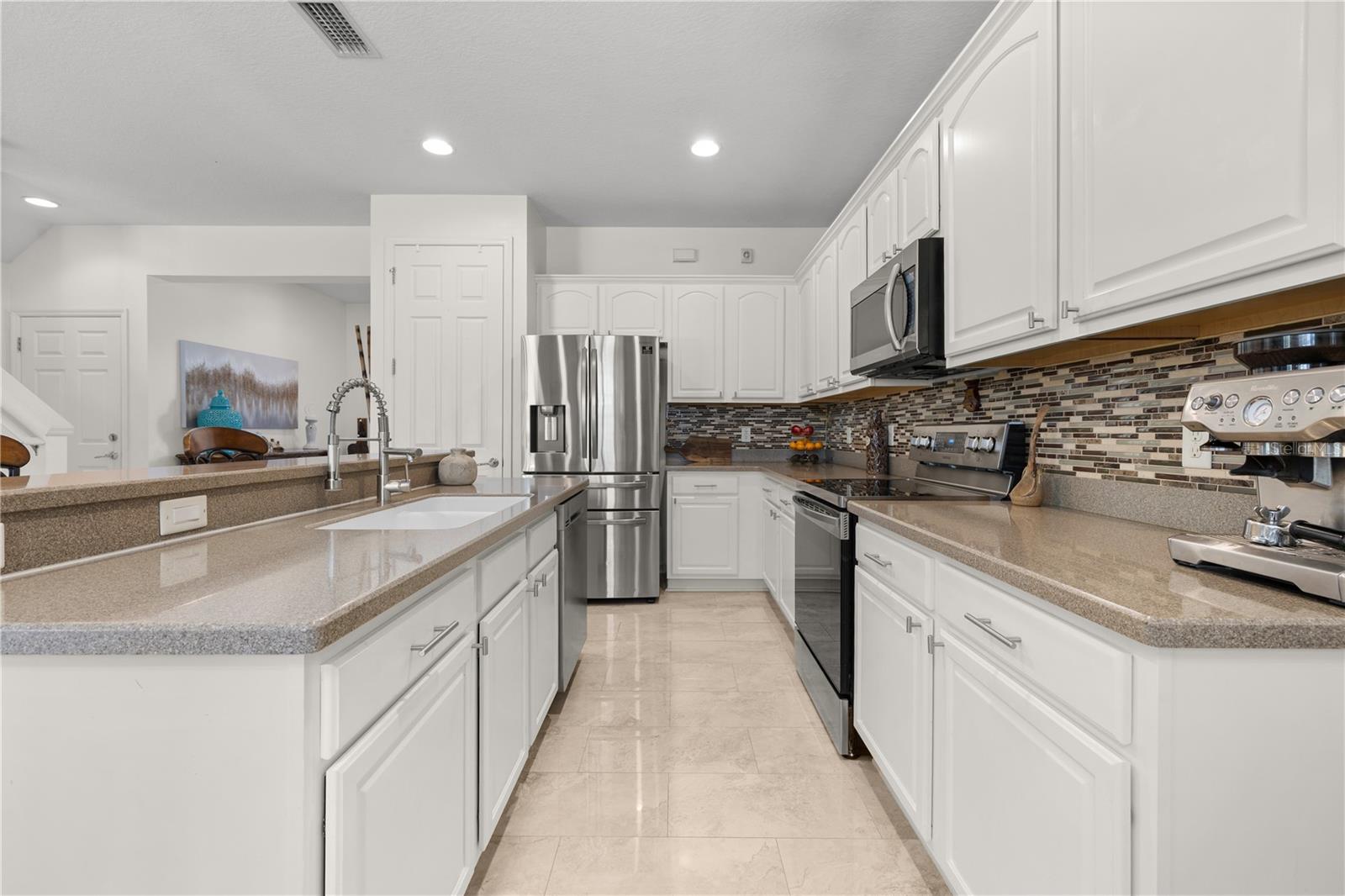 Image 13 of 56 For 2996 Santa Maria Avenue