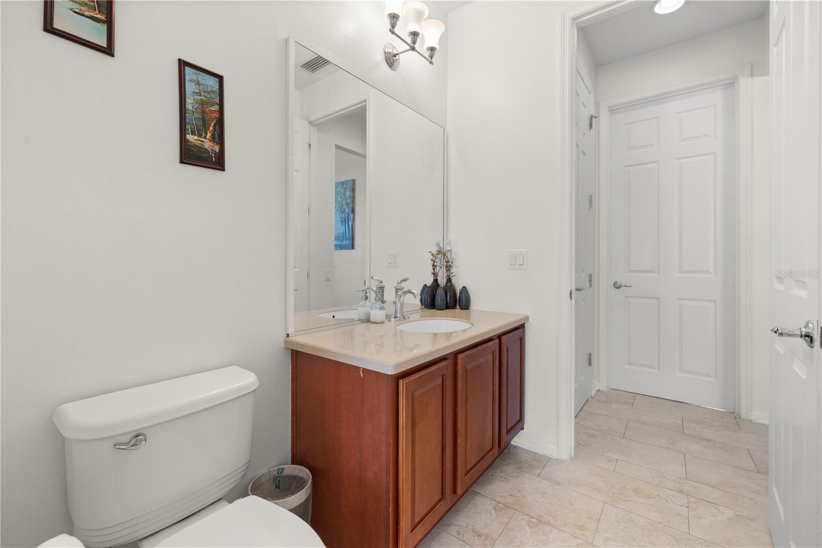 Image 17 of 56 For 2996 Santa Maria Avenue