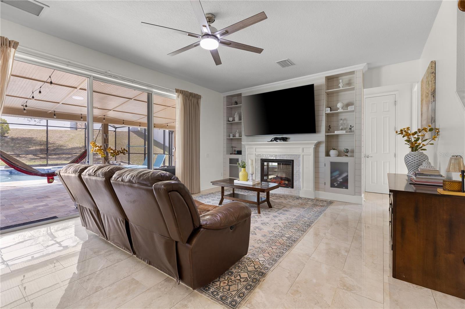 Image 7 of 56 For 2996 Santa Maria Avenue