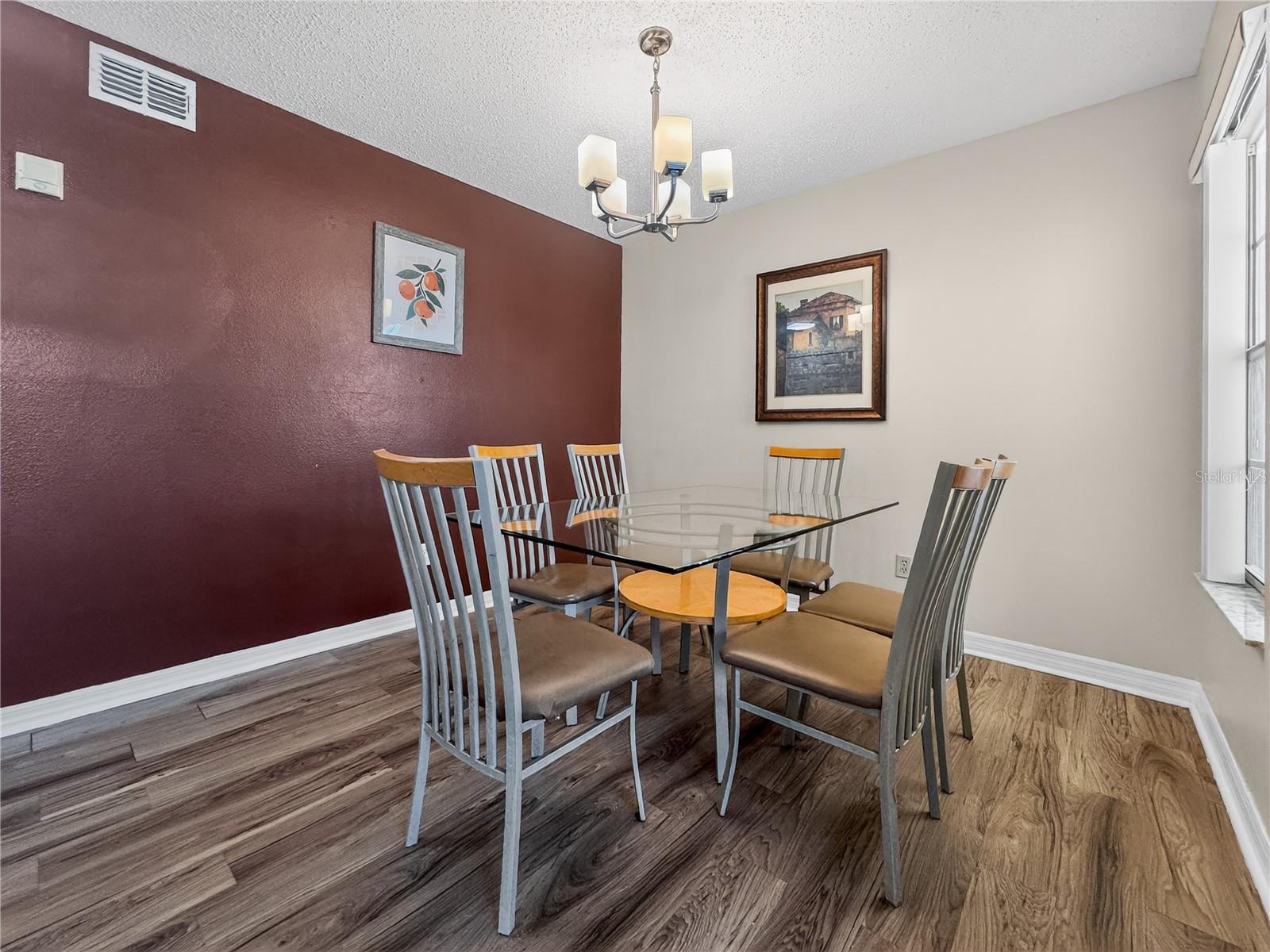 Image 12 of 37 For 5005 Laguna Bay Circle 22