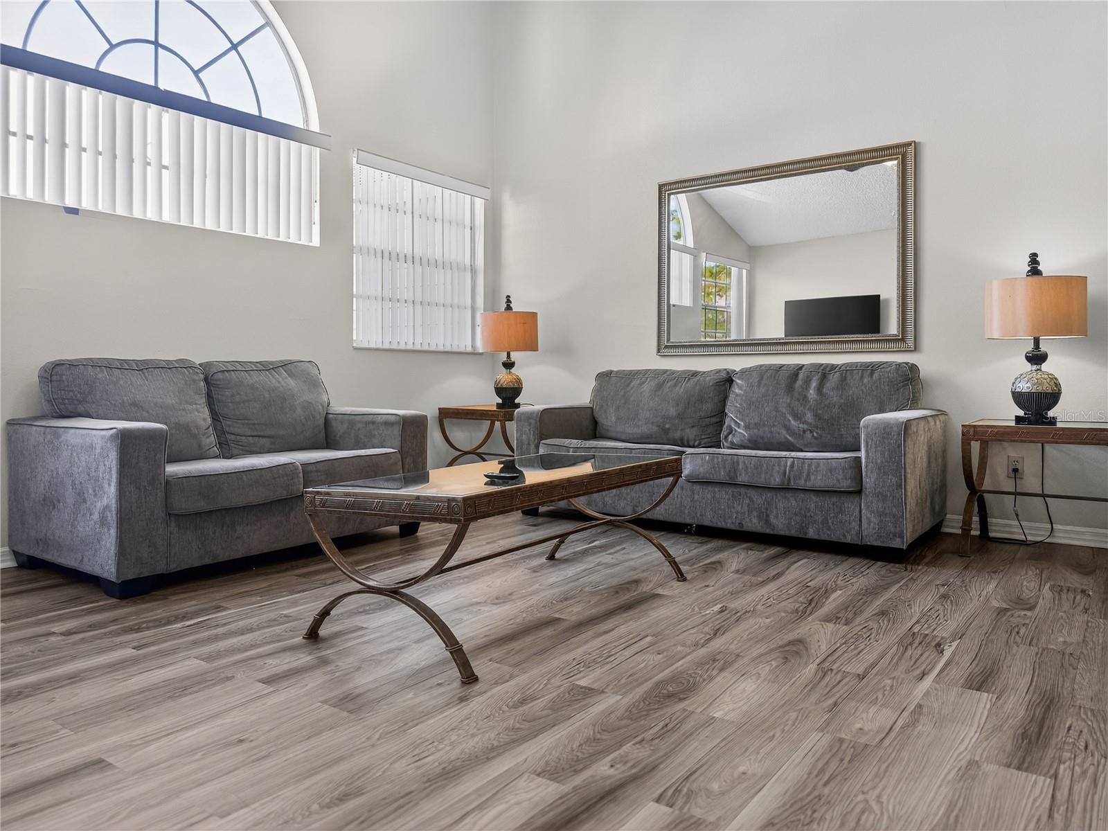 Image 6 of 37 For 5005 Laguna Bay Circle 22