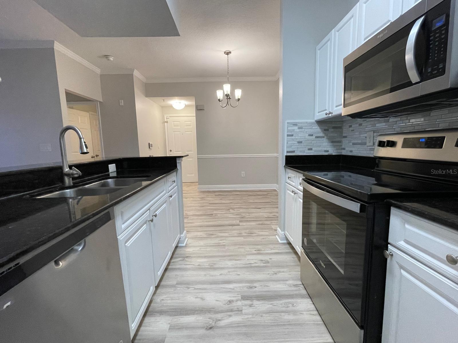 Image 6 of 23 For 14205 Falls Church Drive 2016