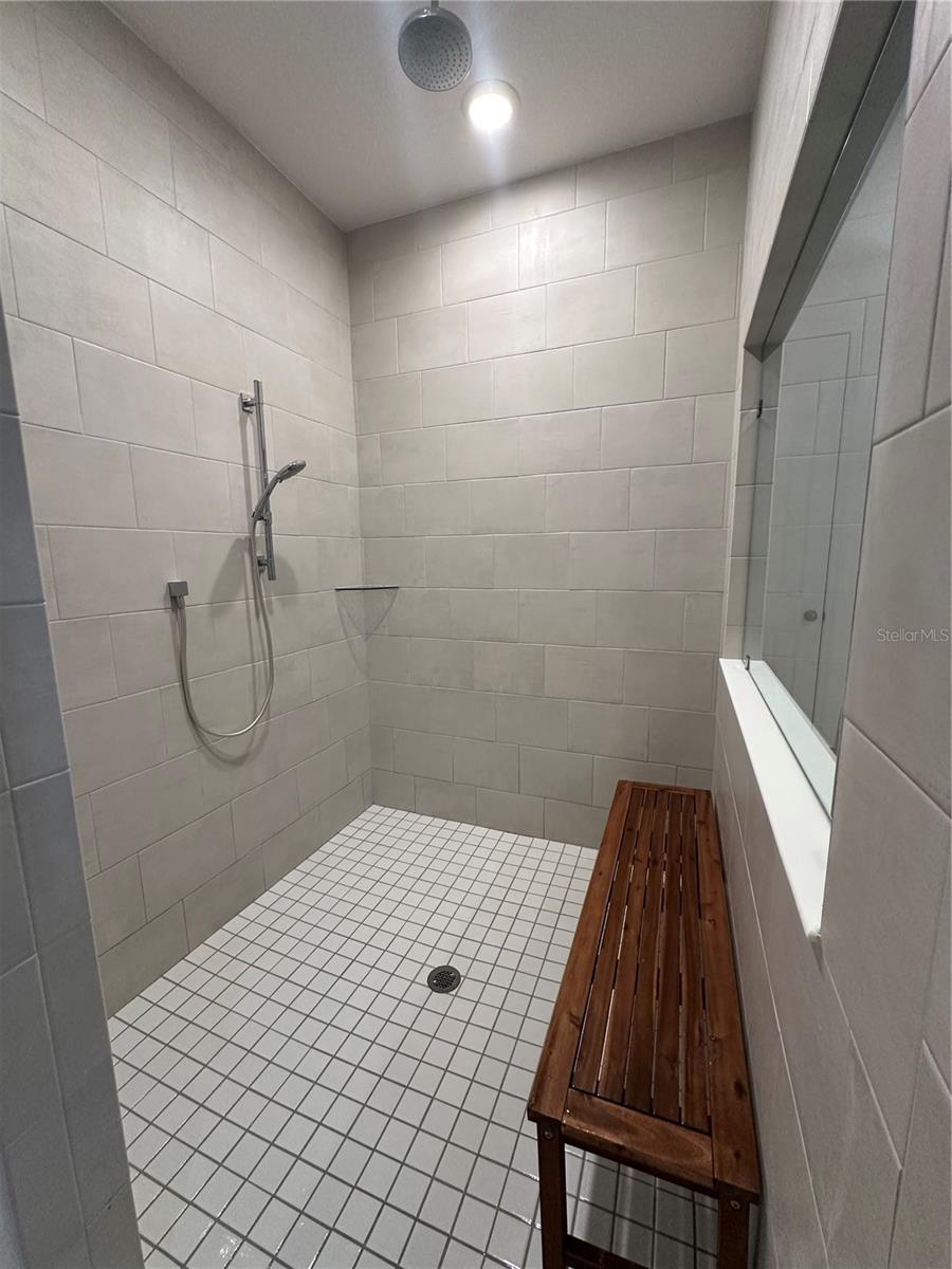 Image 16 of 60 For 5014 Down Court