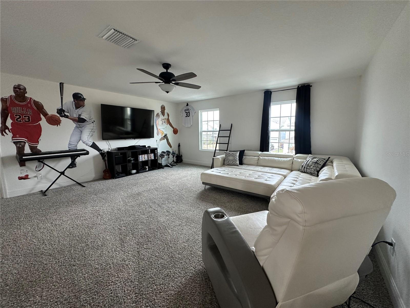 Image 23 of 60 For 5014 Down Court