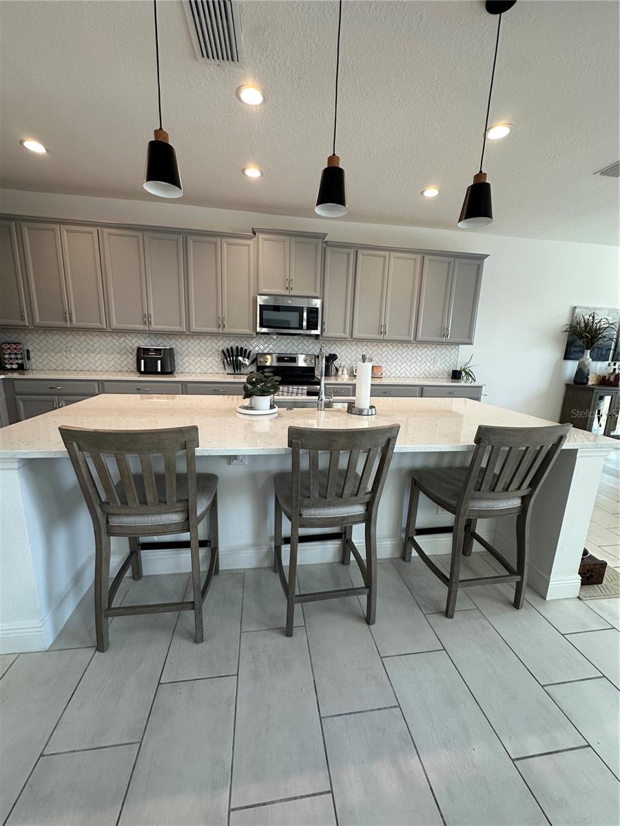 Image 3 of 60 For 5014 Down Court