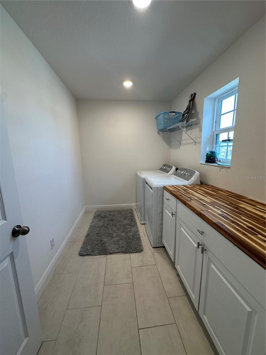 Image 32 of 60 For 5014 Down Court