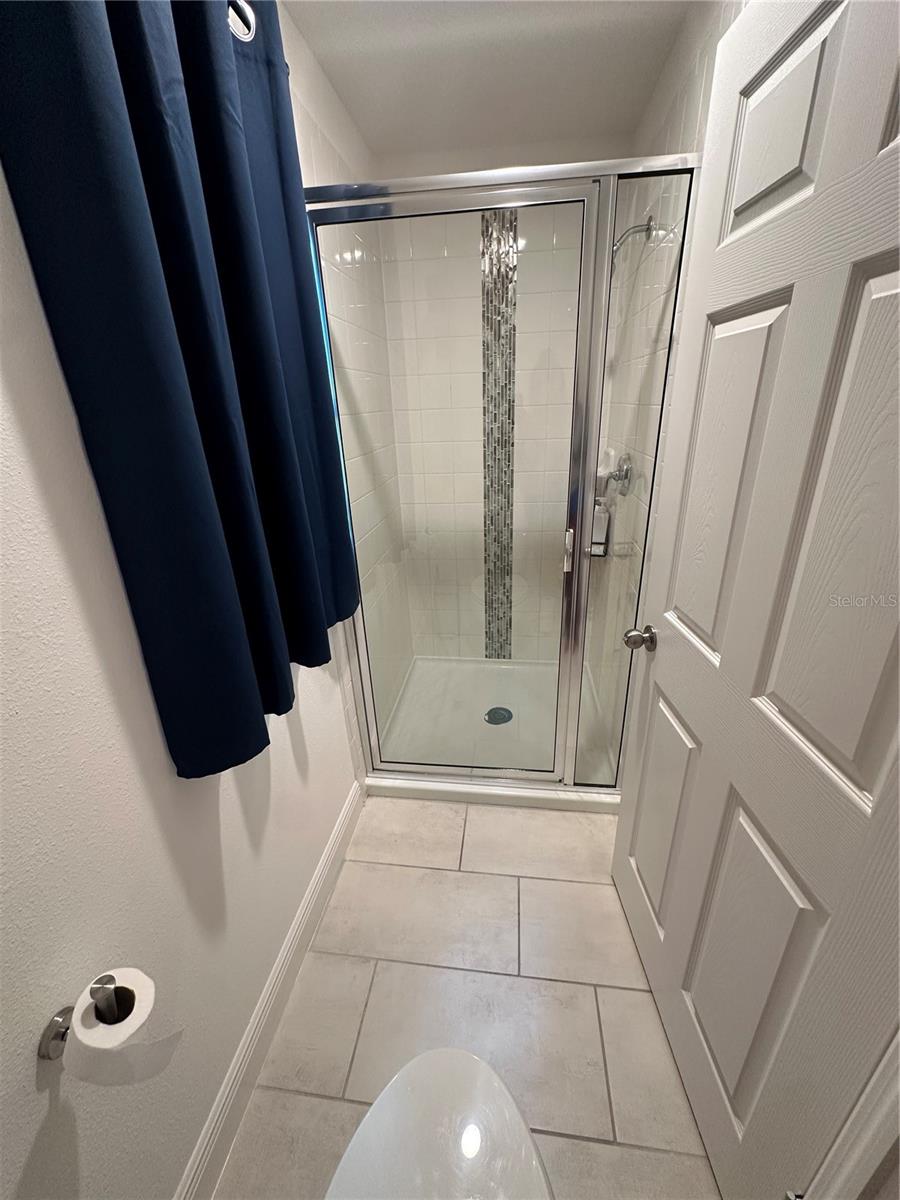 Image 36 of 60 For 5014 Down Court