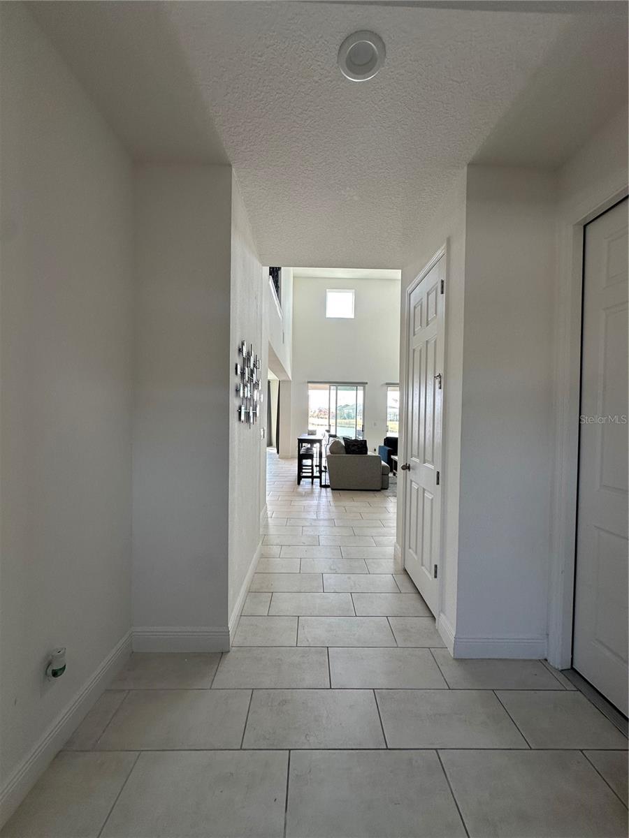 Image 40 of 60 For 5014 Down Court