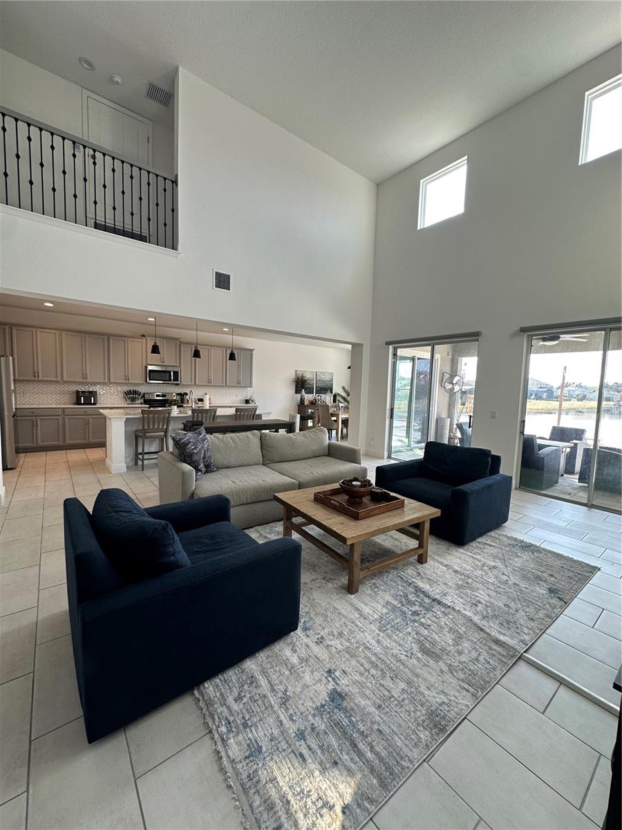 Image 6 of 60 For 5014 Down Court