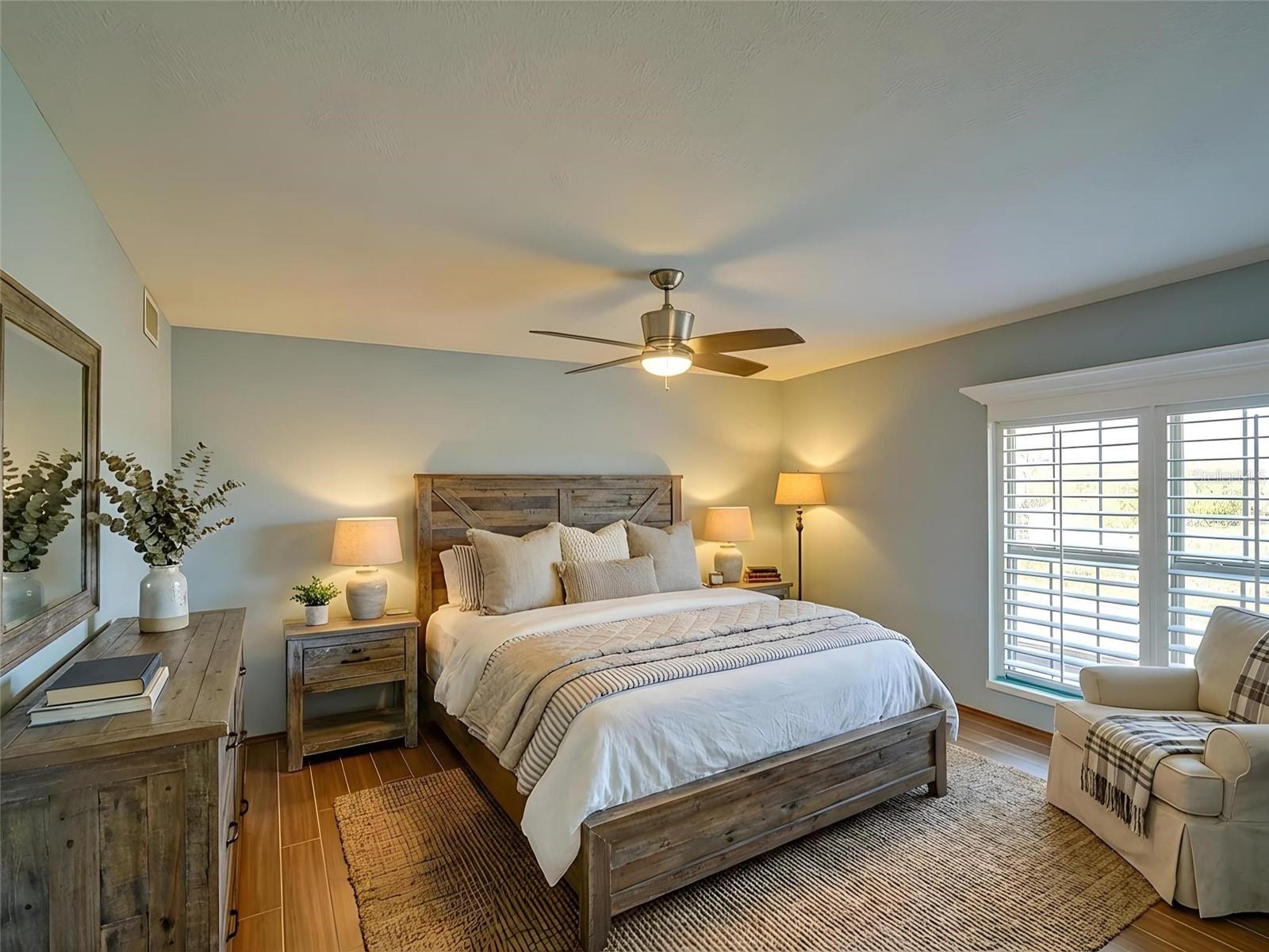 Image 10 of 25 For 128 La Casa