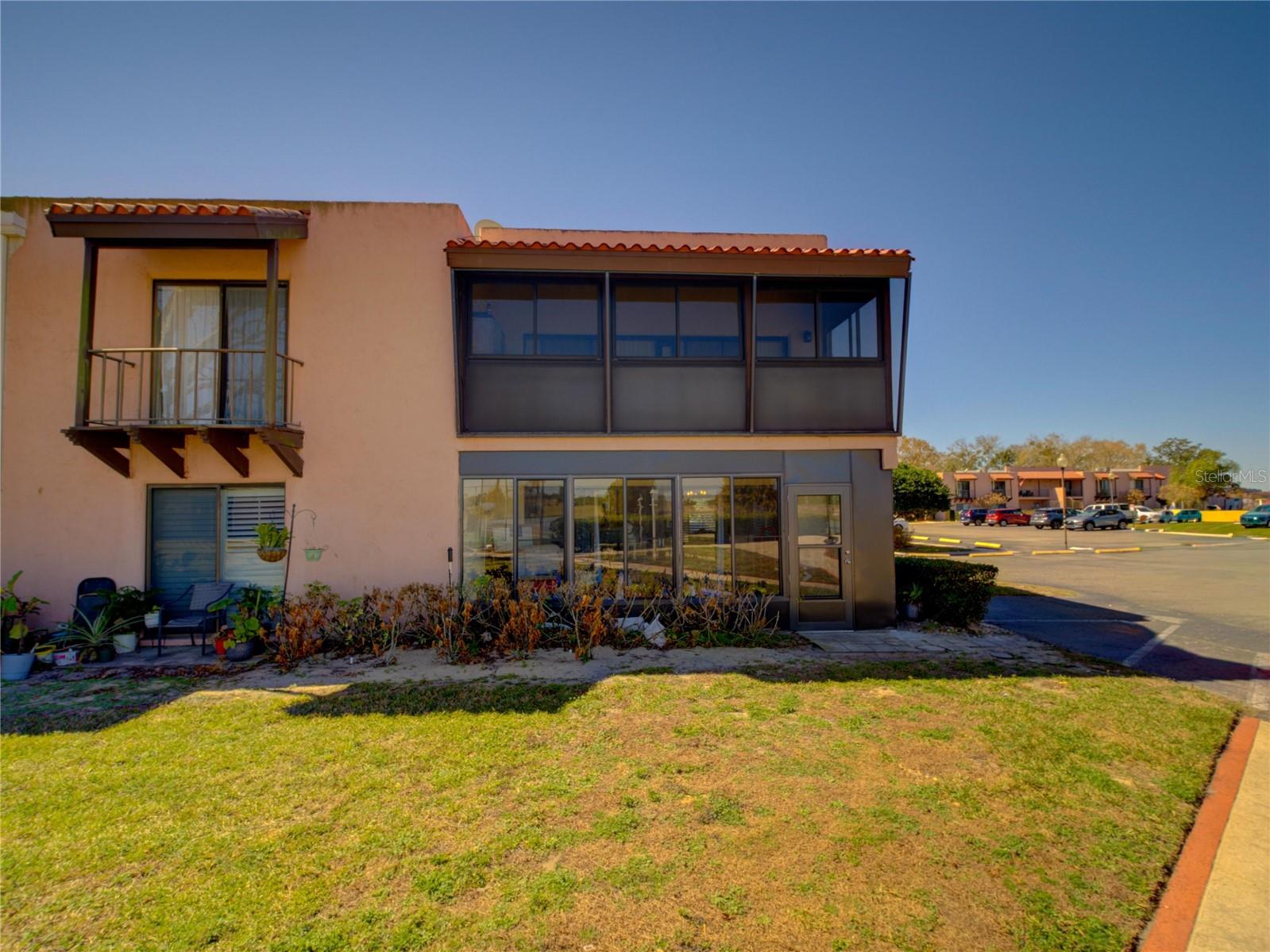 Image 3 of 25 For 128 La Casa