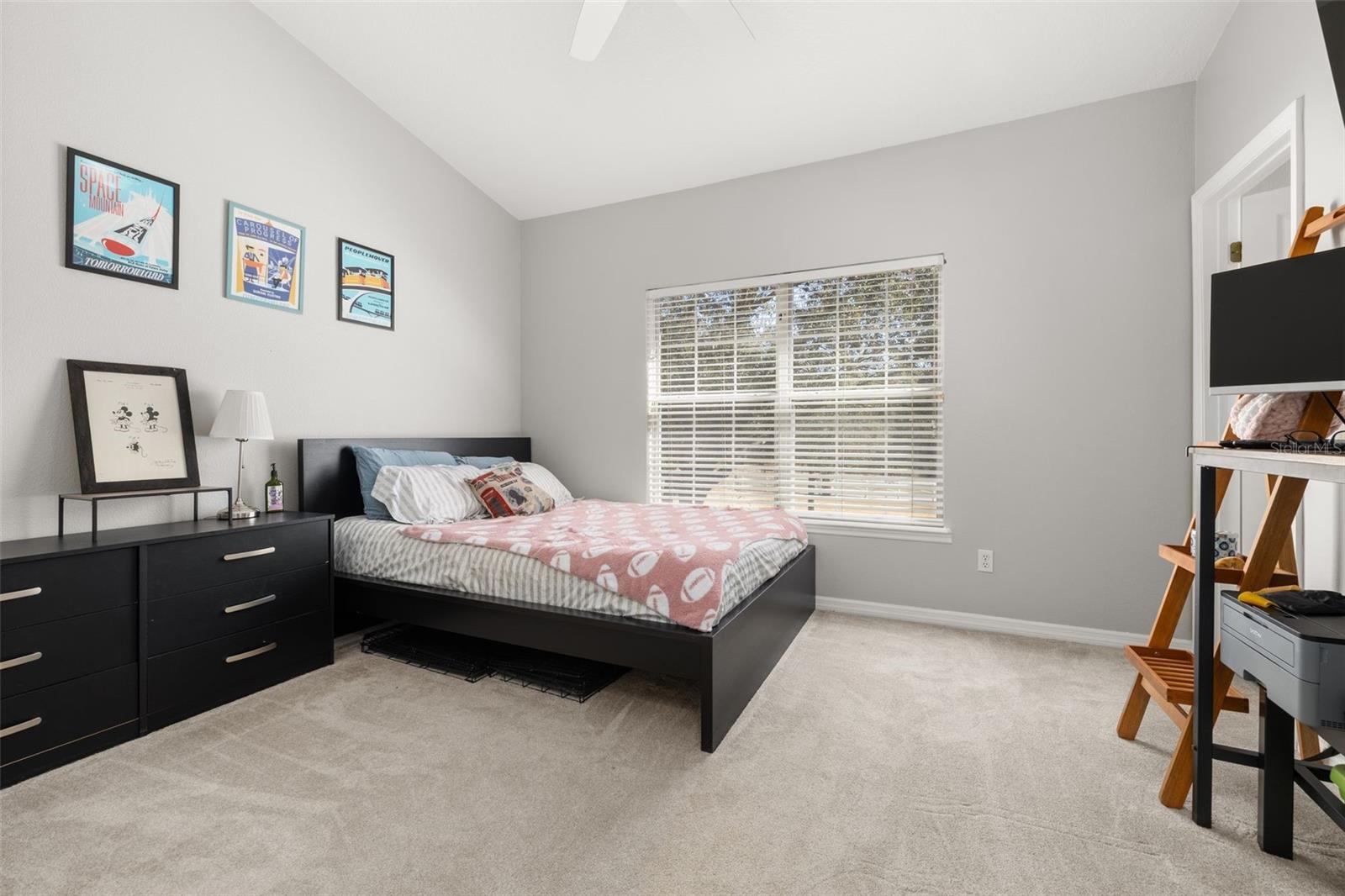 Image 22 of 45 For 12327 Cruxbury Drive