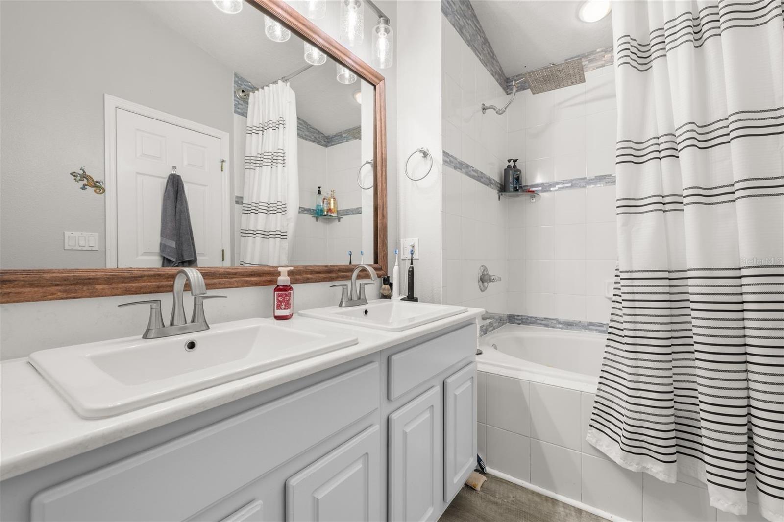 Image 32 of 45 For 12327 Cruxbury Drive