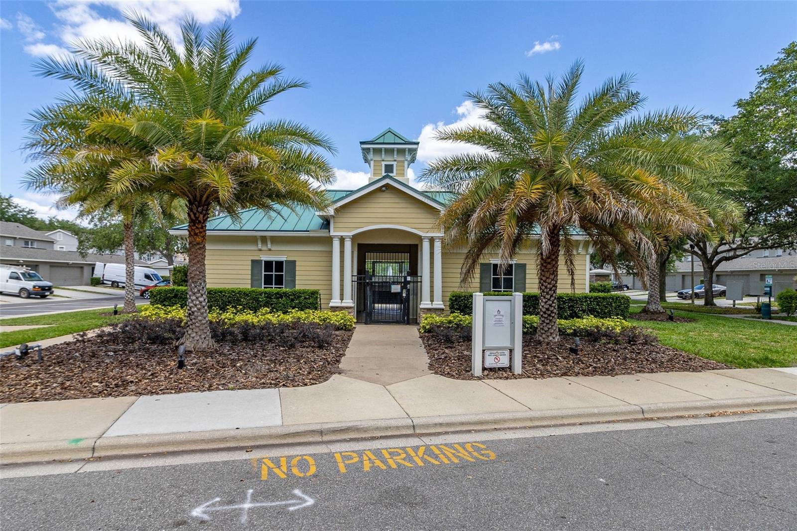 Image 40 of 45 For 12327 Cruxbury Drive