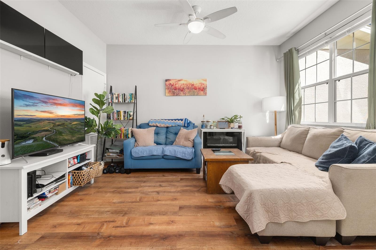 Image 9 of 45 For 12327 Cruxbury Drive