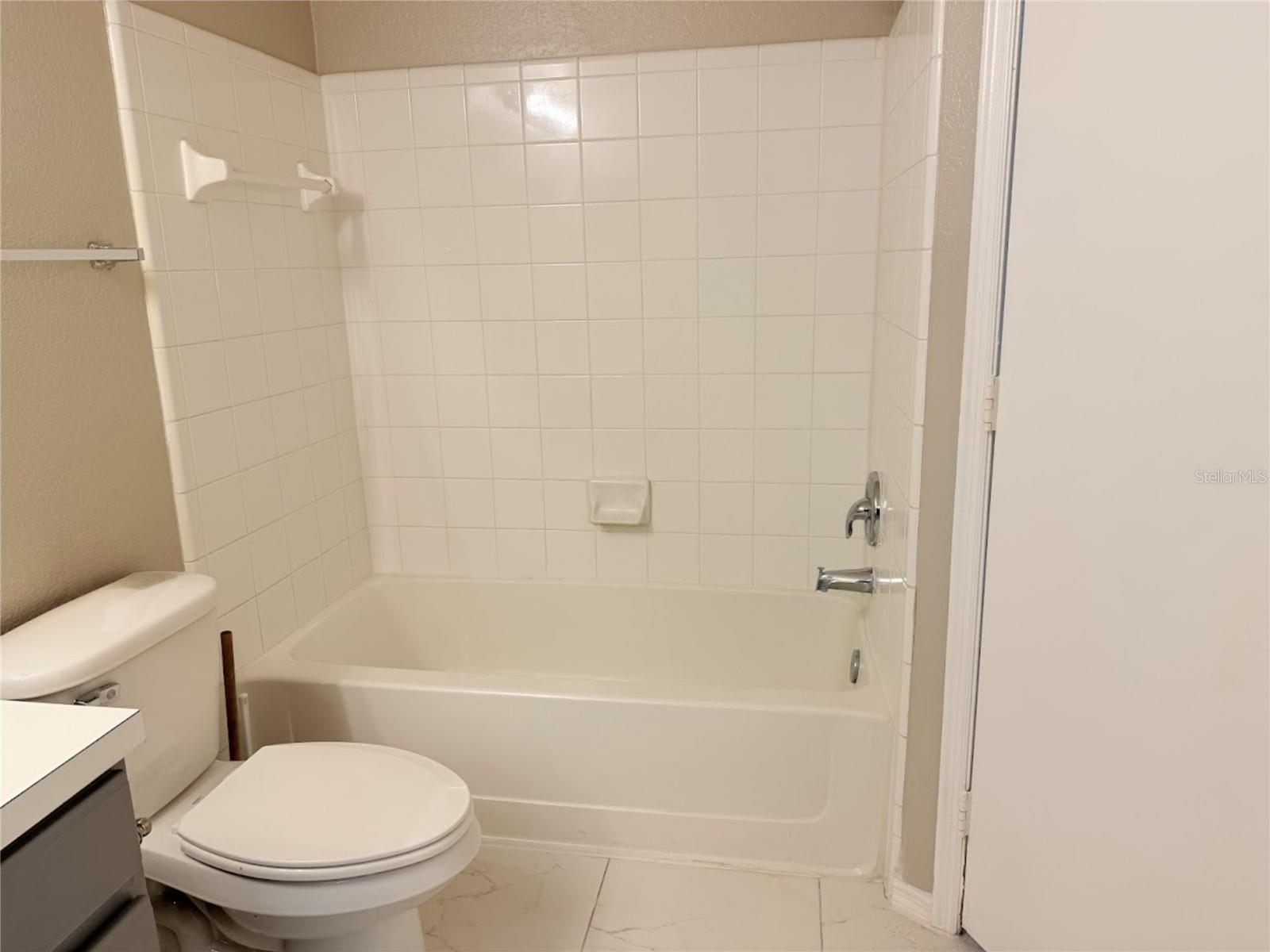 Image 25 of 44 For 2214 Grand Cayman Court 1511