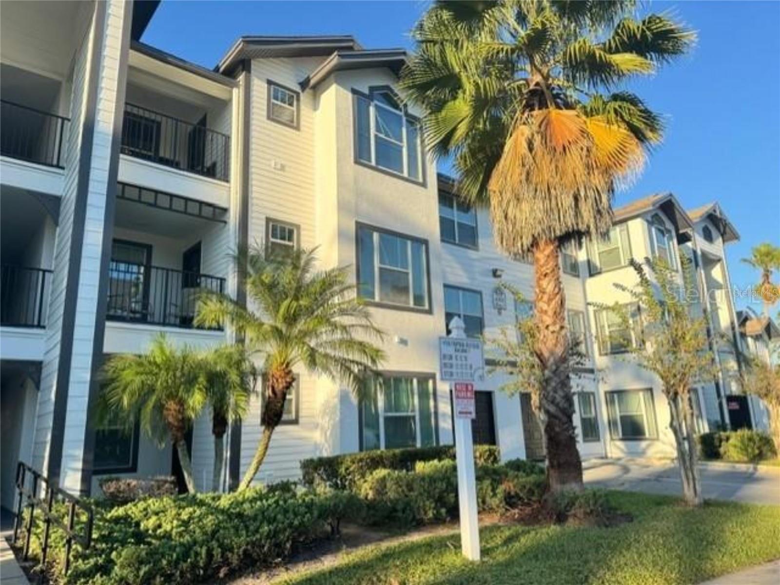 Image 43 of 44 For 2214 Grand Cayman Court 1511