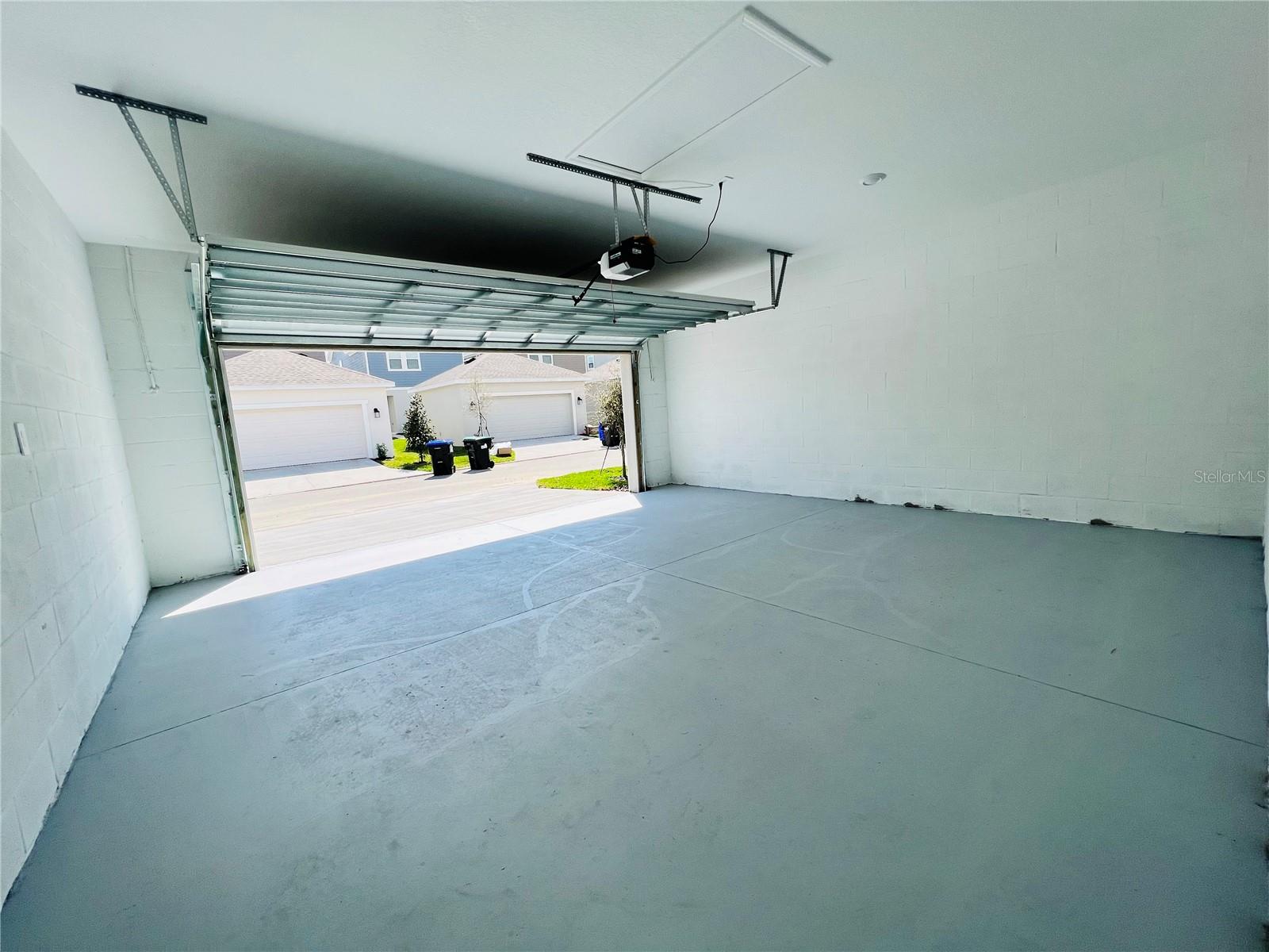 Image 10 of 24 For 11422 Great Rock Street